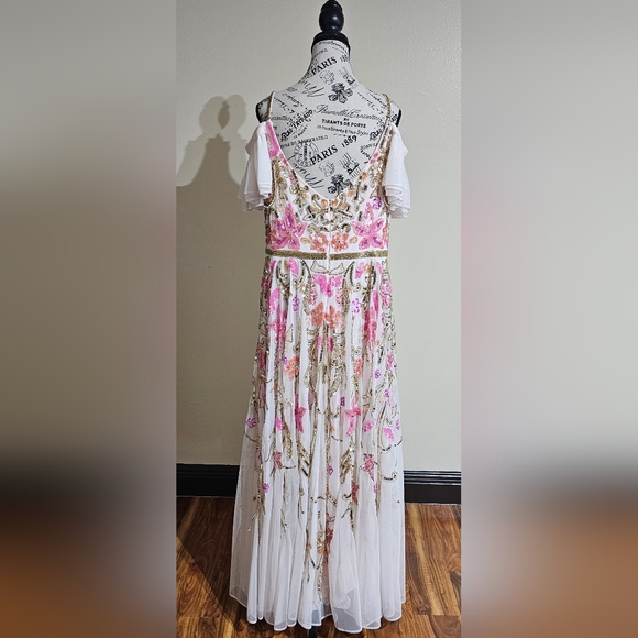 Mac Duggal V Neck Floral Embellished Gown with Flutter Sleeves - Picture 15 of 16